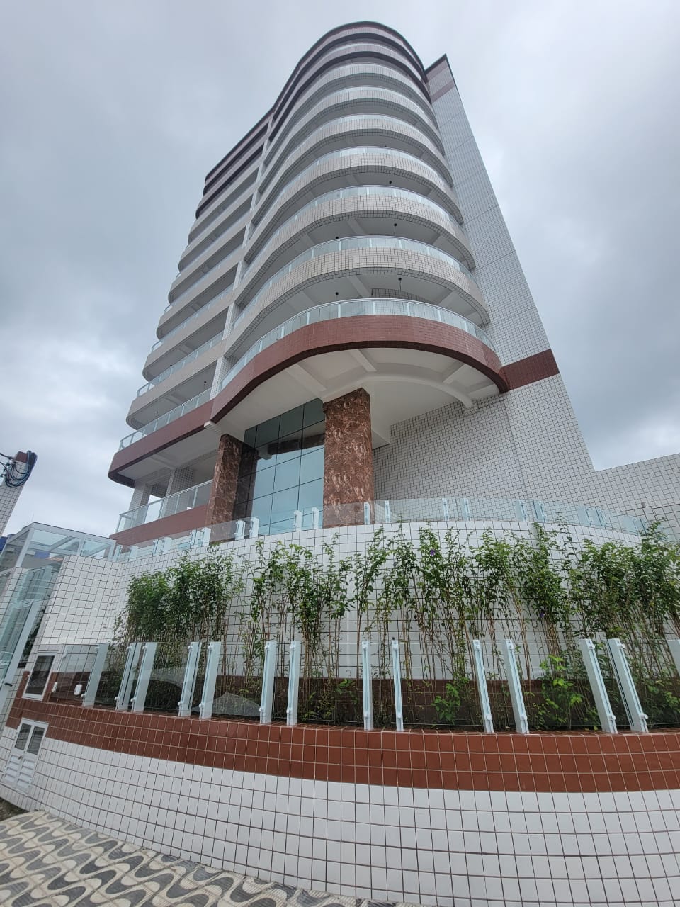 Fachada do Residencial Santo Antônio 4, Maracanã, Praia Grande SP